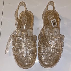 Closed toe ankle strap jellies